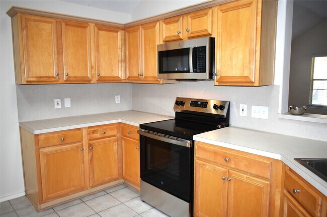 Building Photo - 15318 Ochre Leaf Trail