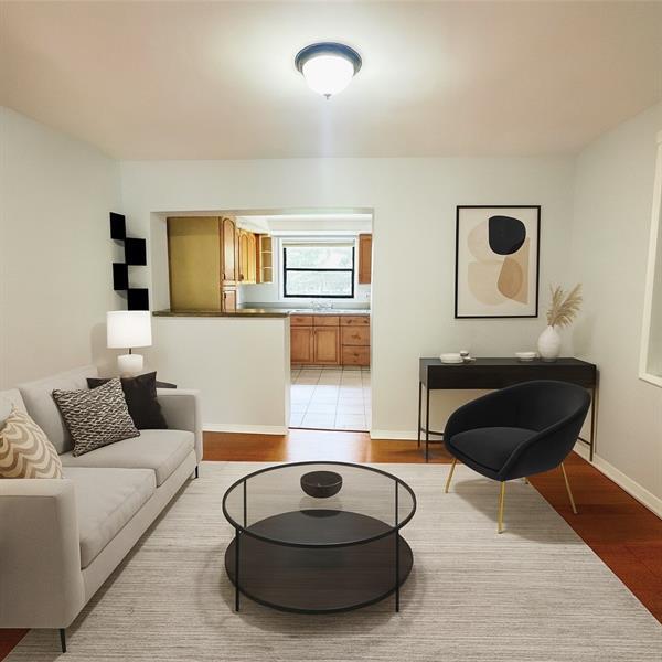 Building Photo - 5620 Pierce St