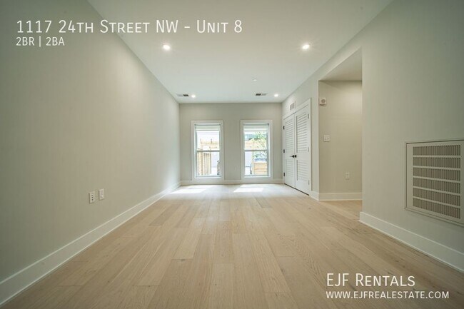 Building Photo - 1117 24th St NW