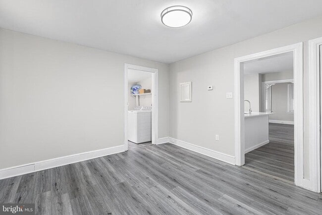 Building Photo - 205 Callanan Ave