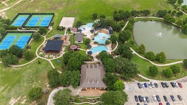 Building Photo - 27906 Colonial Point Dr