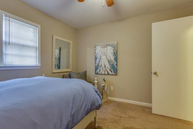 Bedroom 2 - 221 Fishburne St