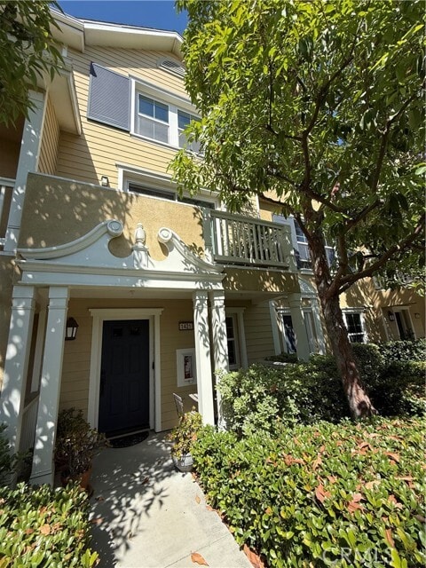 Building Photo - 1421 Abelia