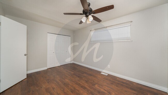 Building Photo - Charming Rancher in Stratmoor Valley