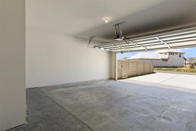 Building Photo - 109 Zinnia Ln