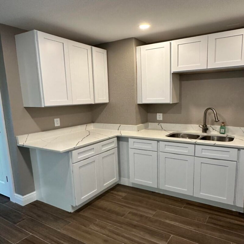 Building Photo - 730 182nd Ave E