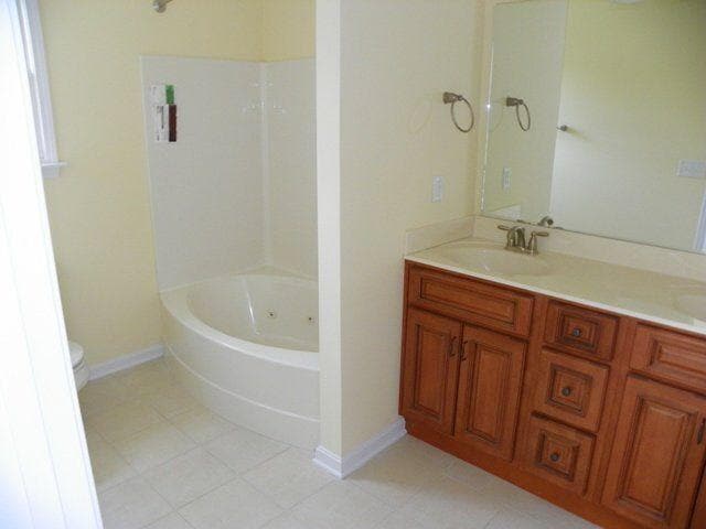 Building Photo - 603 S Atcher St