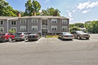 Building Photo - Woodland Creek Condo