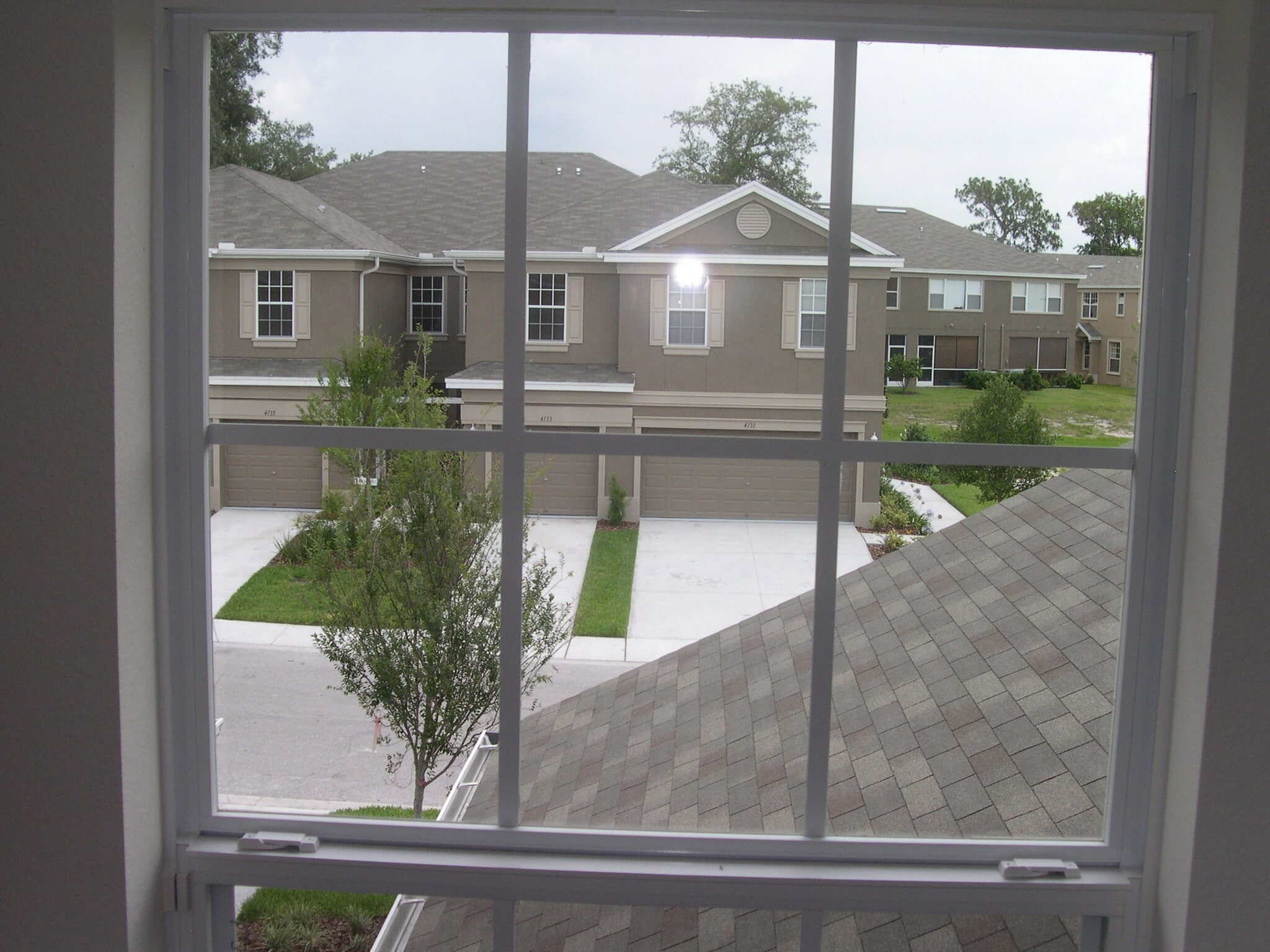 Building Photo - 4132 Bismarck Palm Dr