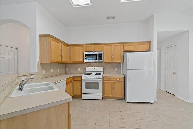 Building Photo - 4111 Mustang Rd