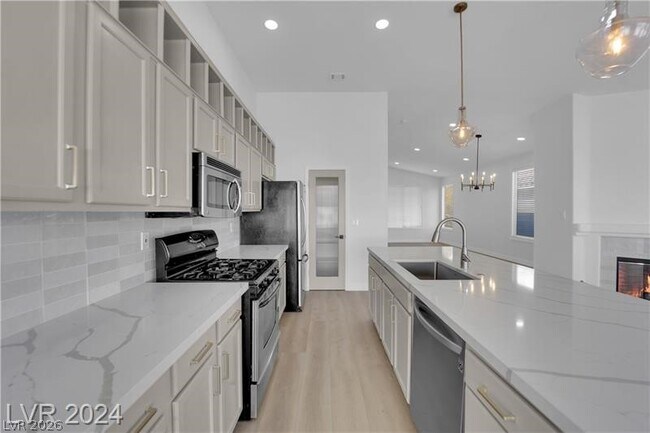 Building Photo - 3014 Paseo Hills Way