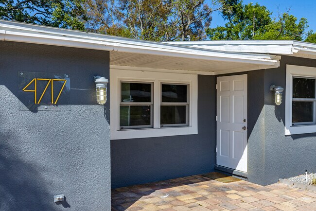 Building Photo - 4717 W Leila Ave