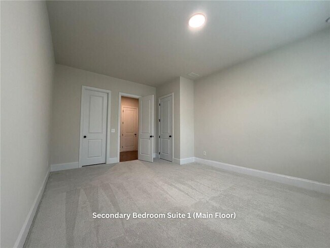 Building Photo - 3770 Andover St