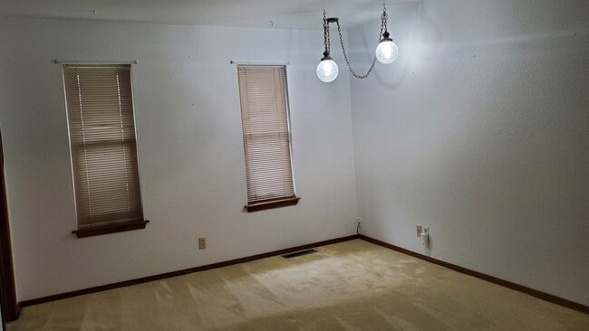 Building Photo - 4114 Twilight Ave