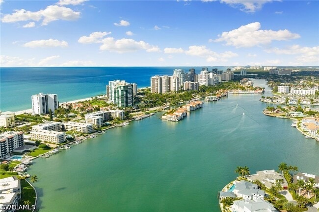 Building Photo - 3500 Gulf Shore Blvd N