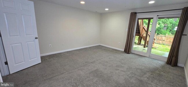 Building Photo - 3822 Swift Run Dr