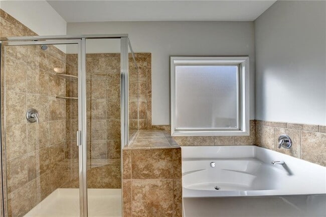 Building Photo - 4810 Haysboro Way