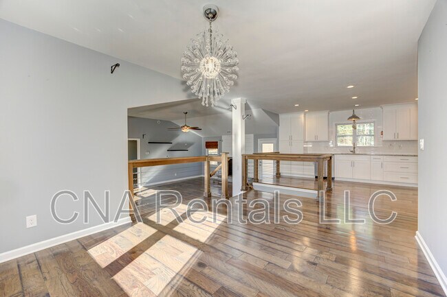 Building Photo - 3290 Forest Creek Dr SW