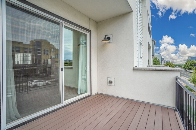 Building Photo - $2,680 - 2 Bed, 2.5 Bath Townhome in Broom...