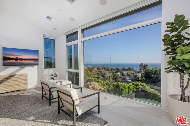 Building Photo - 27454 Winding Way