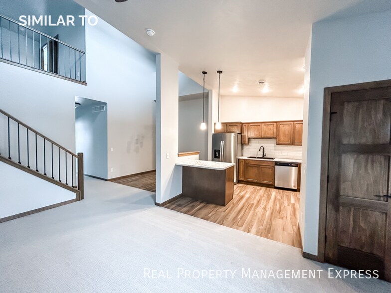 Building Photo - Stunning 3-Bedroom Townhome in Western Sioux Falls