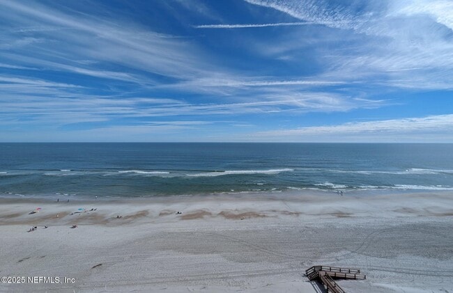 Building Photo - 1301 1st St S