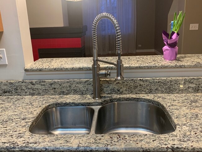 Building Photo - 1777 Concord Dr