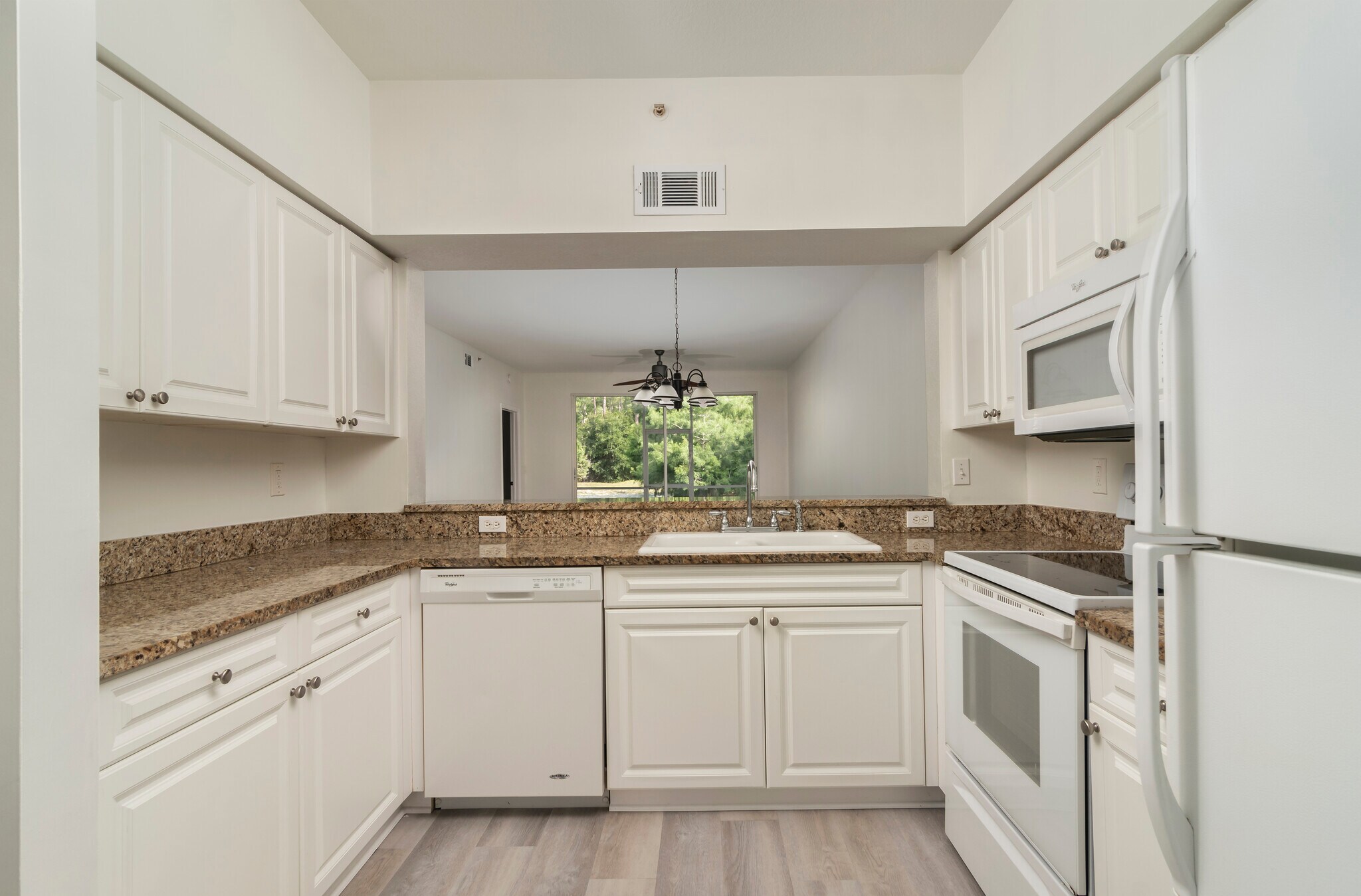 Building Photo - 3245 Cypress Glen Way