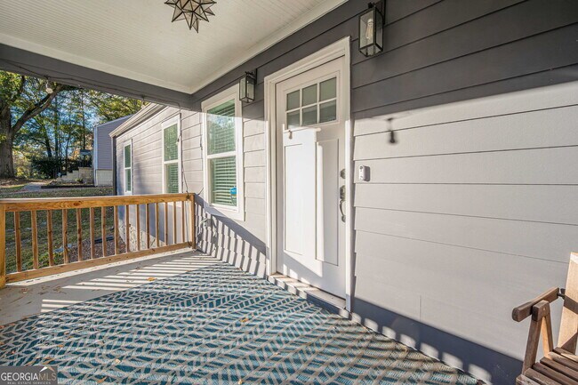 Building Photo - 1953 Beecher Rd SW