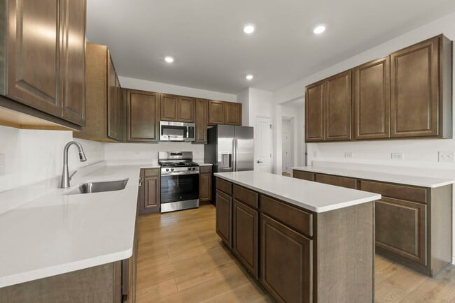 Building Photo - 7705 Nightshade Ln