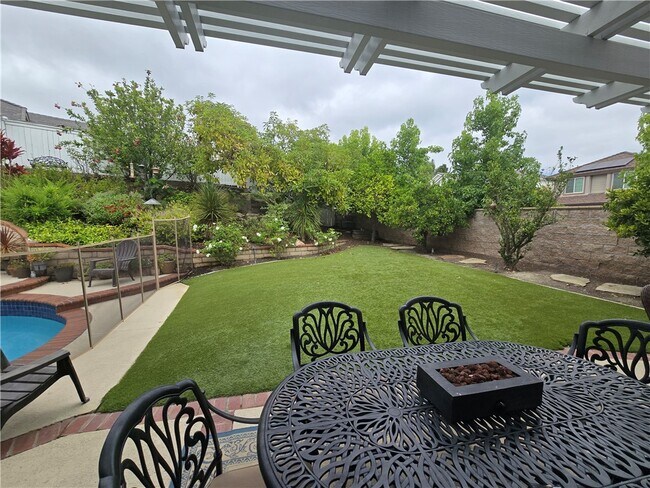 Building Photo - 28841 Mira Vista
