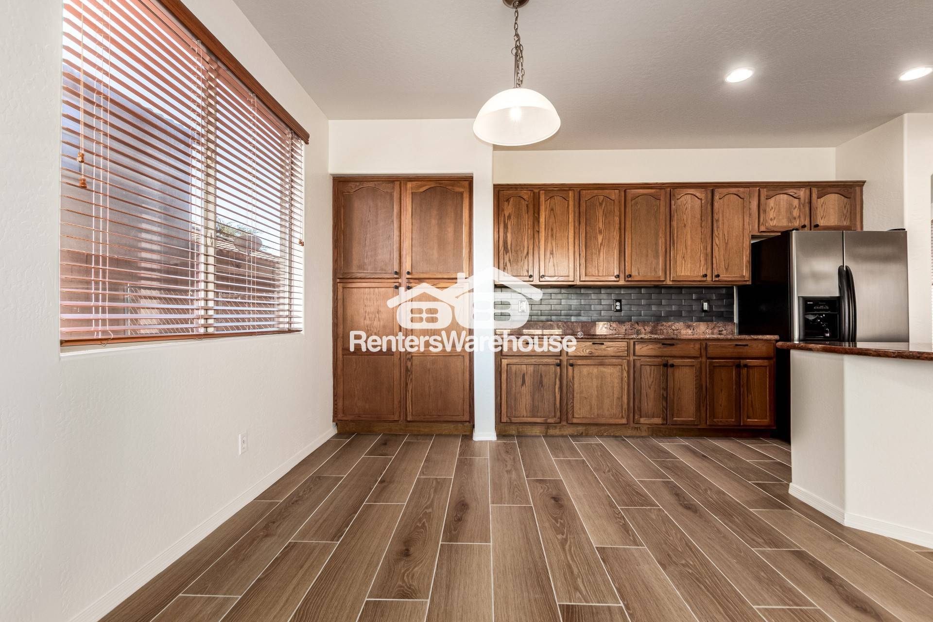 Building Photo - 12018 W Vernon Ave