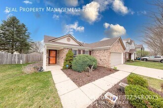 Building Photo - 10154 Holly Berry Cir