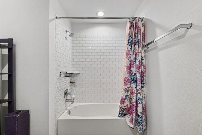 Building Photo - 2920 Stamford Hl Ln