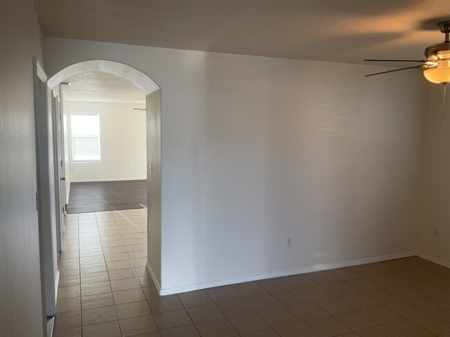 Building Photo - 1452 Penasco Rd NE