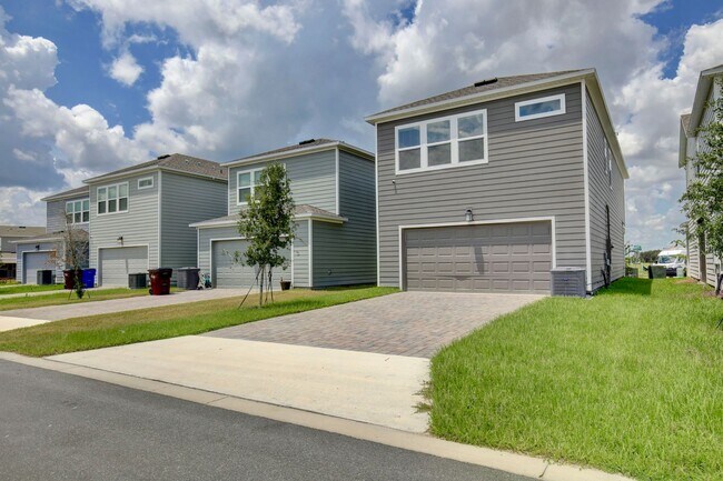 Building Photo - 5187 Loyalty Dr