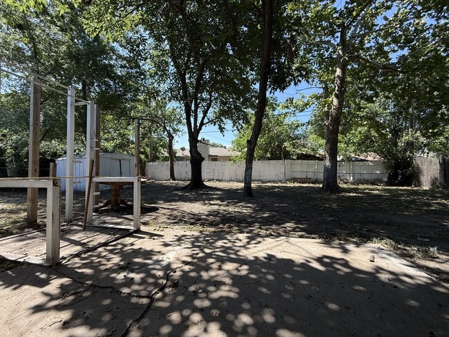Building Photo - 5736 Shipp Dr