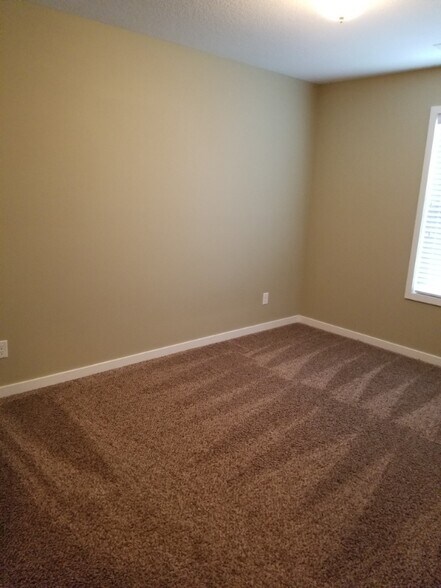 Building Photo - 9172 Burkwood Dr