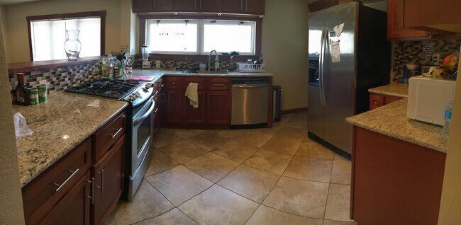 Building Photo - 5BD/3BA North Boulder Home Near Pearl St, CU & Hiking | Avail. August 2026 Pre-Lease