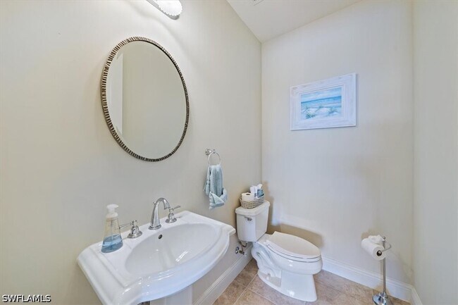 Building Photo - 580 Avellino Isles Cir