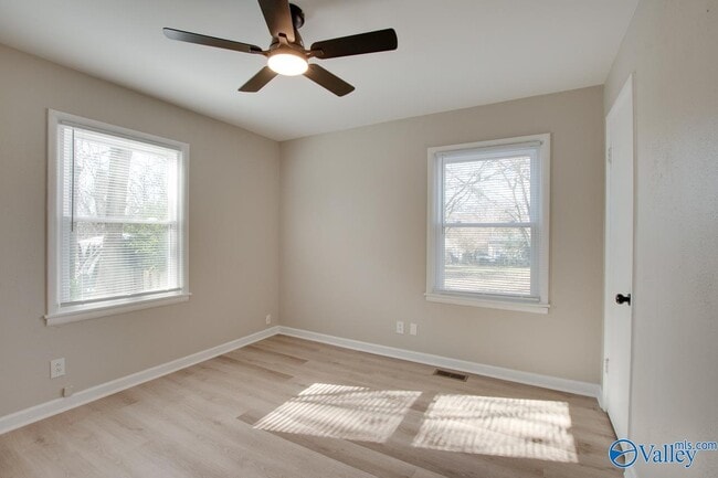 Building Photo - 3916 Troy Swasey Blvd SW