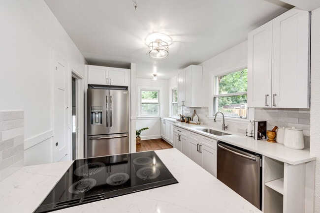 Building Photo - 3784 Quitman St