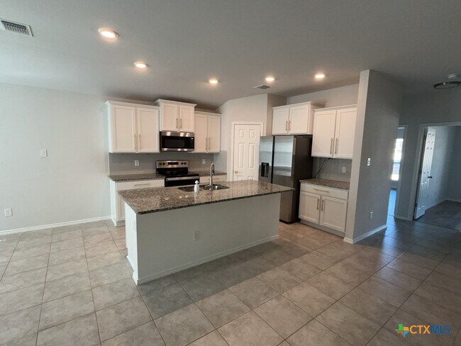 Building Photo - 1824 Fall Creek Ct