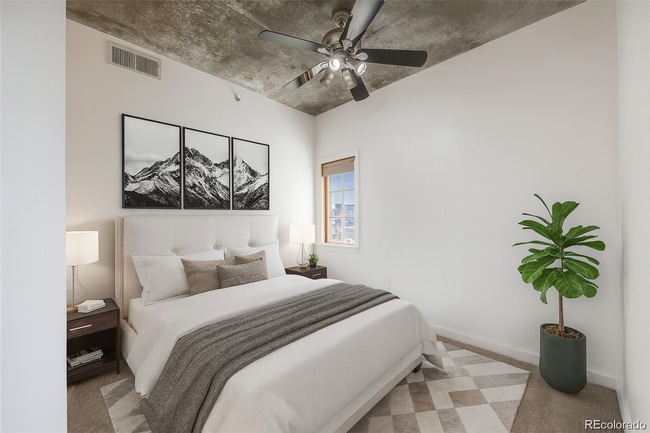 Building Photo - 275 S Harrison St