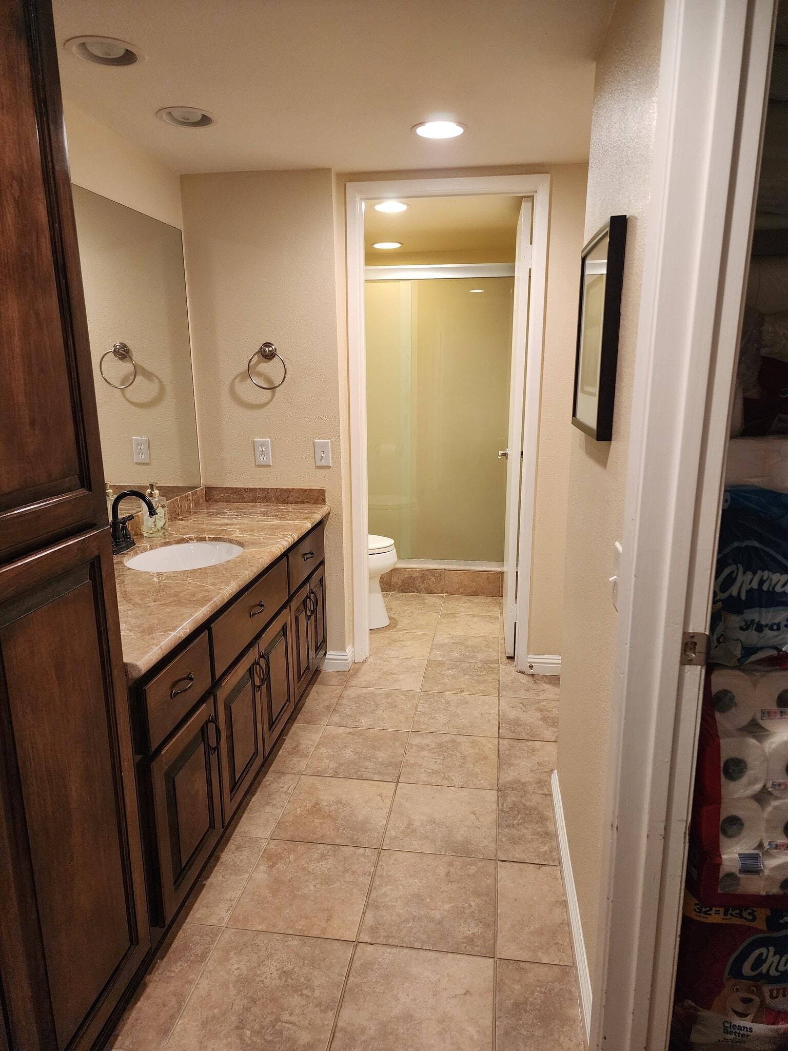 Building Photo - 1050 E Ramon Rd