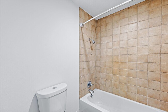 Building Photo - 10735 Kitty Brook Dr