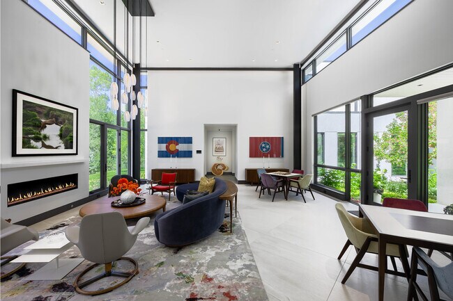 Building Photo - 1411 Crystal Lake Rd