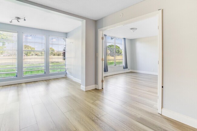 Building Photo - 2651 S Course Dr