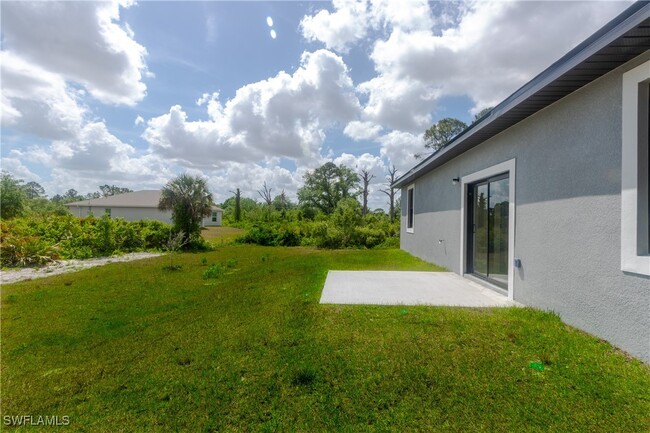 Building Photo - 6106 Pecan Ct