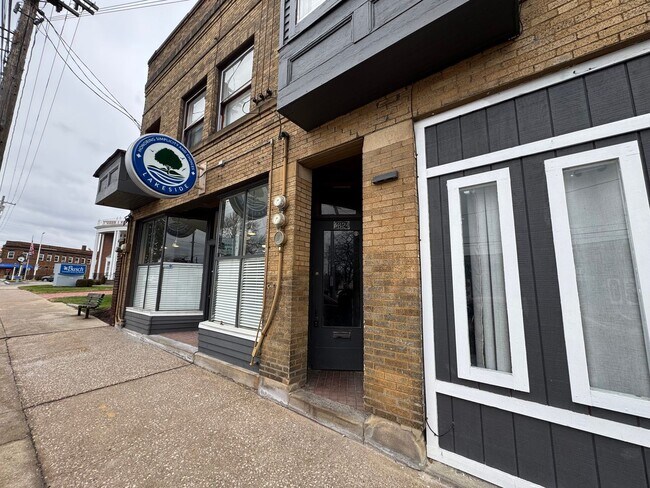 Building Photo - 4324 Pearl Rd